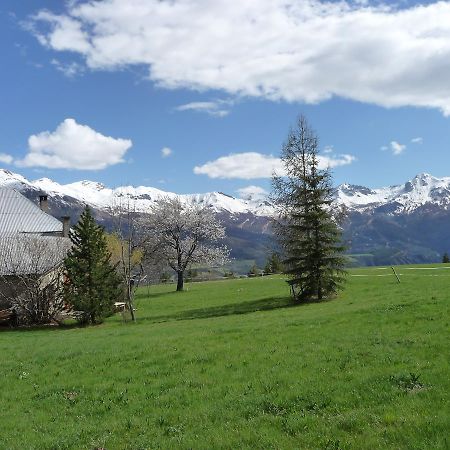 Gite D'Etape Auberge De L'Ardoisiere Jausiers Kültér fotó