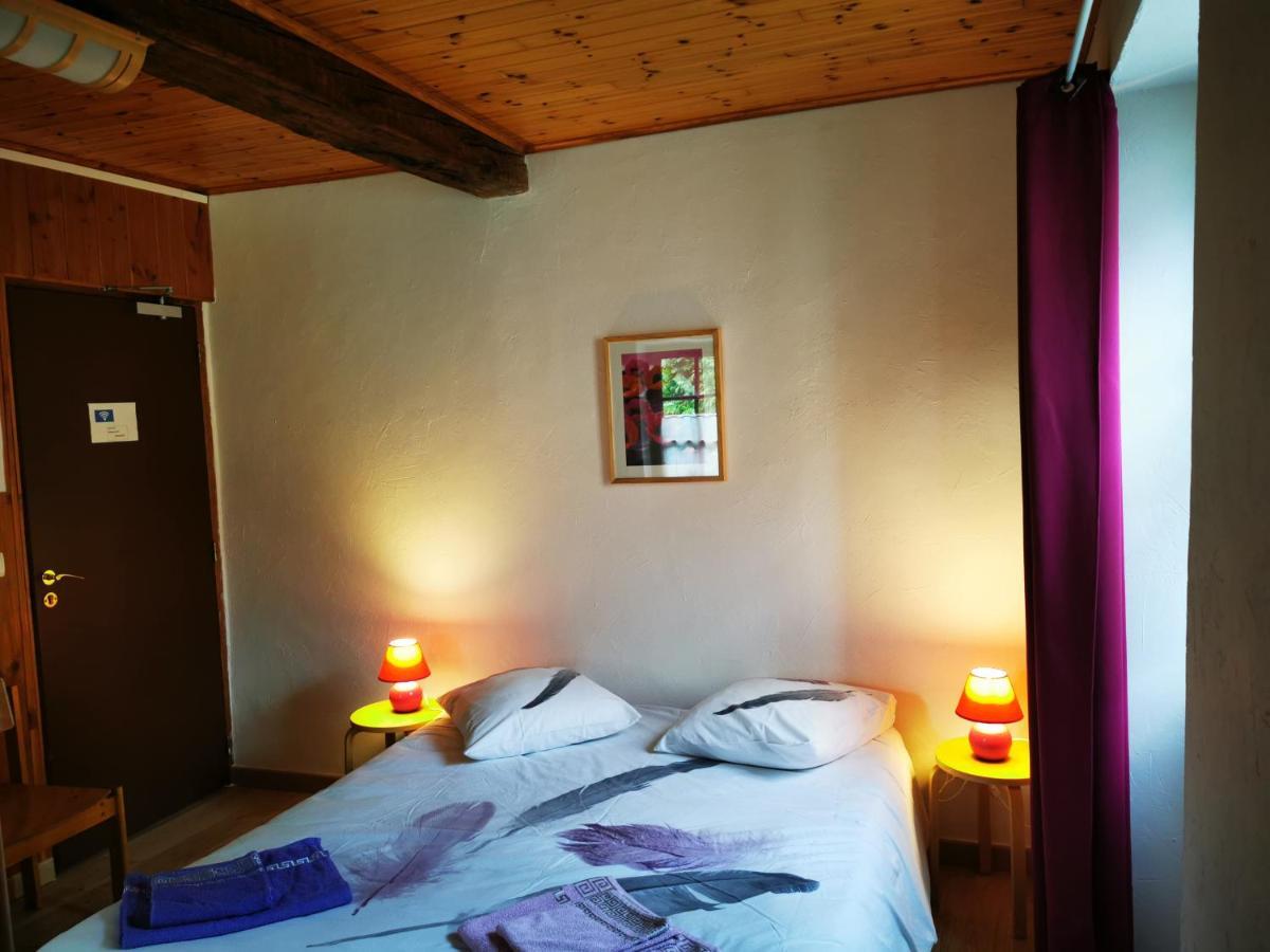 Gite D'Etape Auberge De L'Ardoisiere Jausiers Kültér fotó