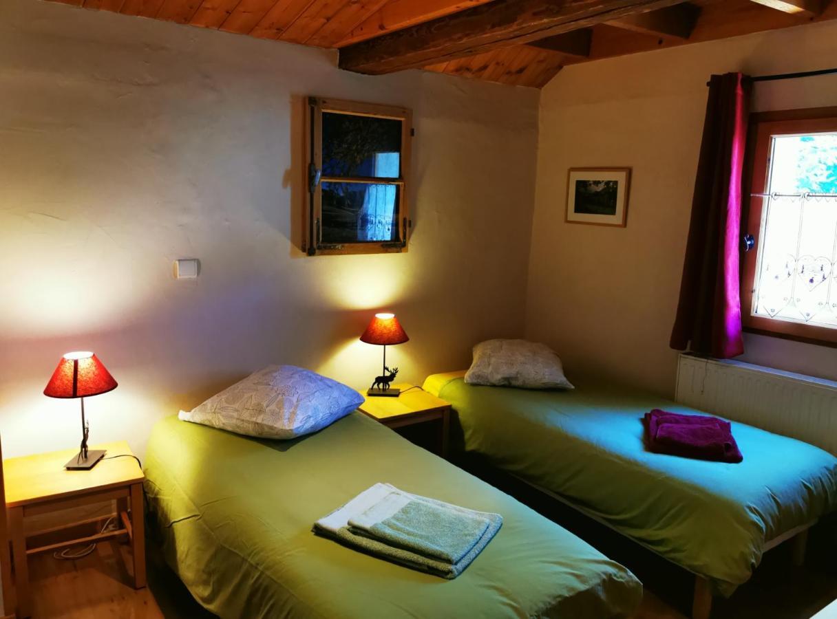 Gite D'Etape Auberge De L'Ardoisiere Jausiers Kültér fotó