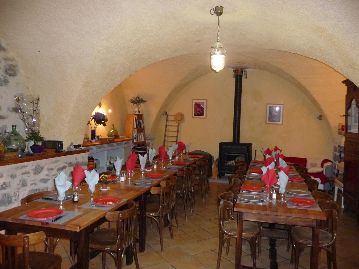 Gite D'Etape Auberge De L'Ardoisiere Jausiers Kültér fotó