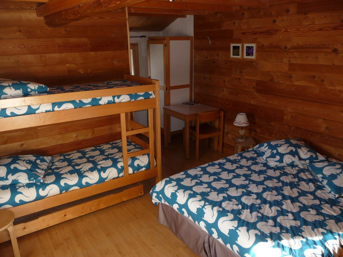 Gite D'Etape Auberge De L'Ardoisiere Jausiers Kültér fotó